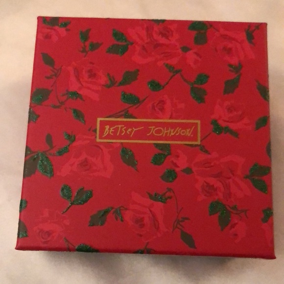 Betsey Johnson Gold Tone Hoop Earrings With Martini Charm & Crystal Accents NIB - Picture 11 of 13